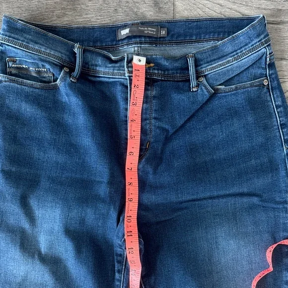 🌼LEVI’S🌼 512 Perfectly Slimming Bootcut Jeans, Size 14 - Picture 3 of 9